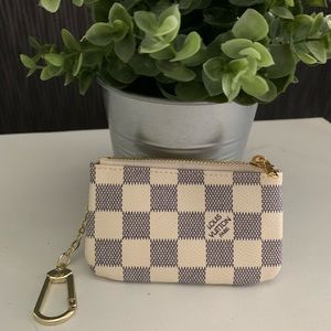 COPY - Like designer keychain coin purse.